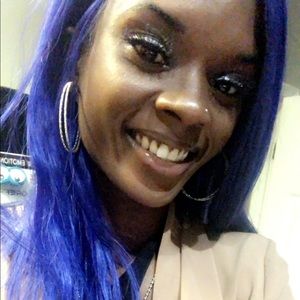 Meet your Posher, Ariell